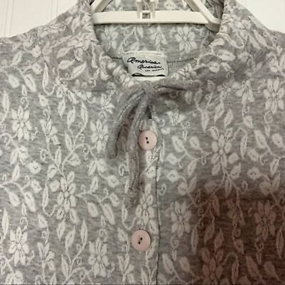 3/$20 America America Los Angeles Womens Size L Jacket Gray White Floral Buttons - Picture 3 of 6